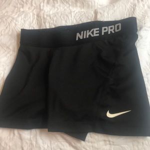 XS Nike pros: used